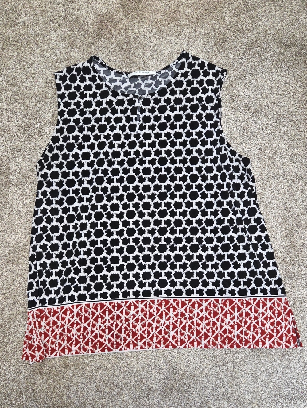 Jones Studio Sleeveless Black & White Geometric Print Blouse Top Womens Size 2x